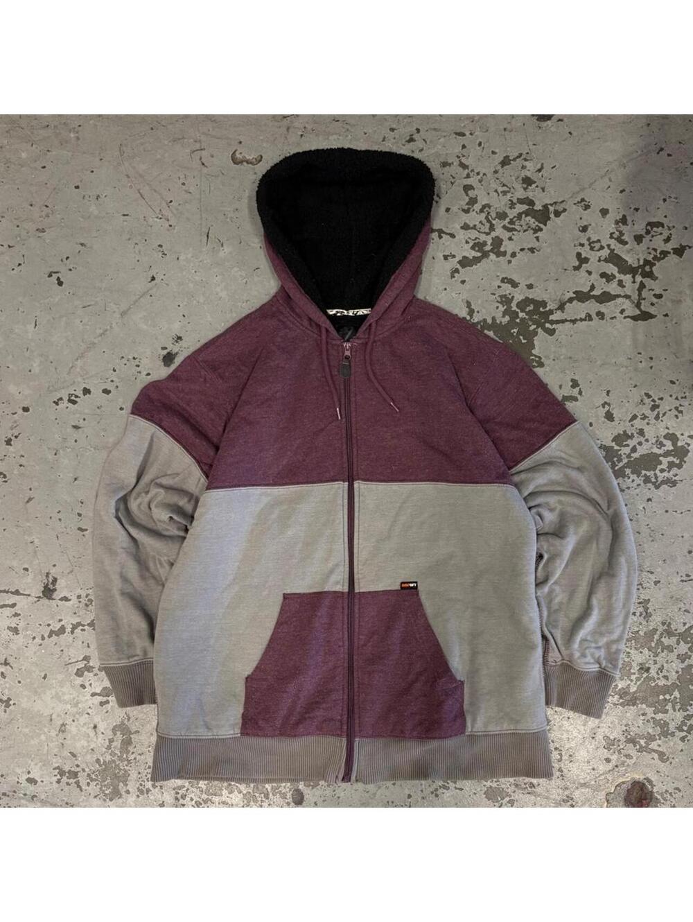 Fire Y2K skater style fleece lined zip up hoodie.